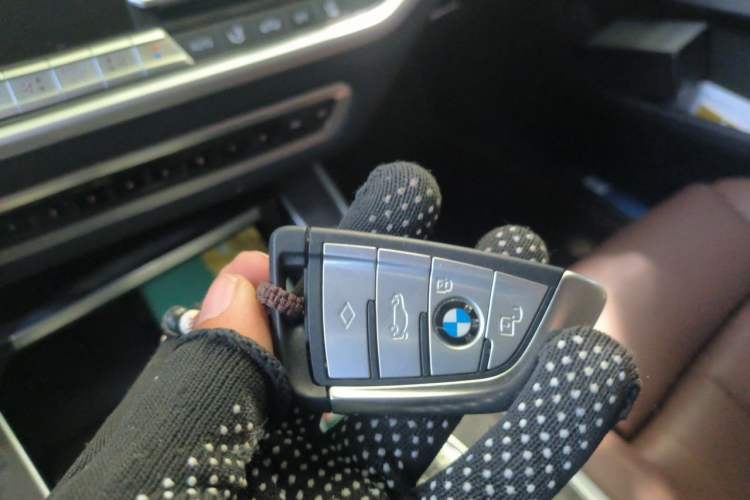 Used BMW X5 2021 Restyled xDrive40i Luxury Version M Sport Package Vehicle Key