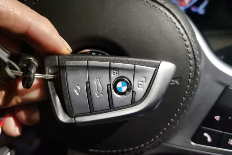Used BMW X5 2021 Restyled xDrive40i Luxury Version M Sport Package Vehicle Key