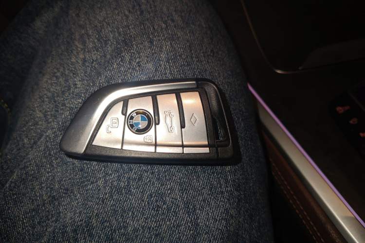 Used BMW X5 2021 xDrive40i M Sport Package Vehicle Key