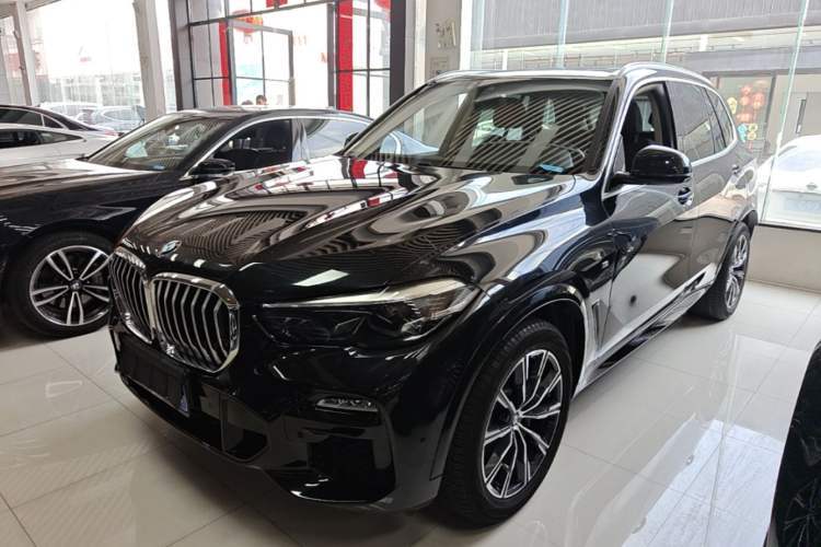 Used BMW X5 2021 xDrive30i M Sport Package Guazi used car, China used car export, Used car for sale, Used  cars, Cheapest cars for sale