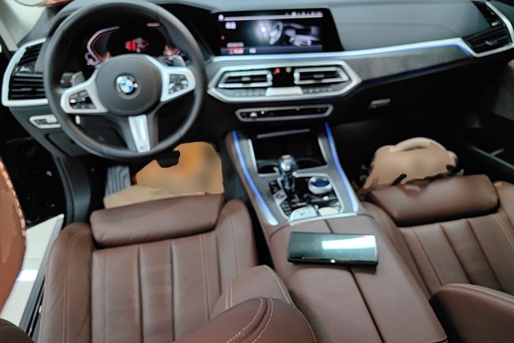 Used BMW X5 2021 xDrive30i M Sport Package Center Console