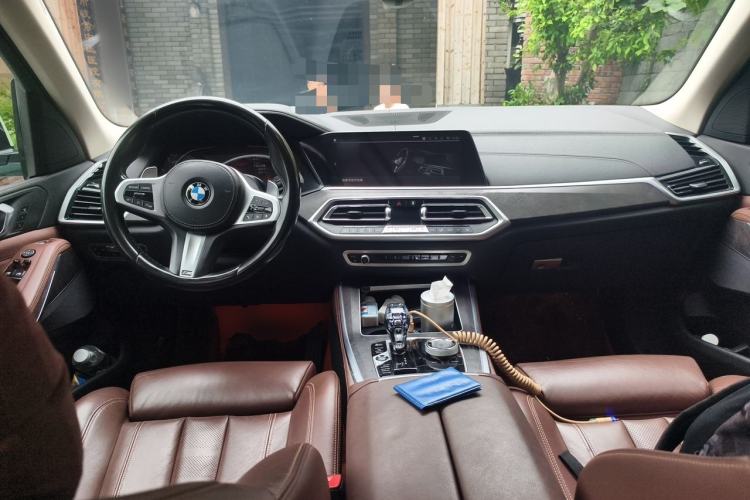 Used BMW X5 2021 xDrive30i M Sport Package Center Console
