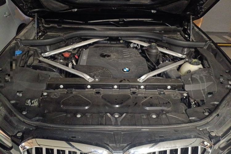 Used BMW X5 2021 Restyled xDrive30i M Sport Package Engine Bay