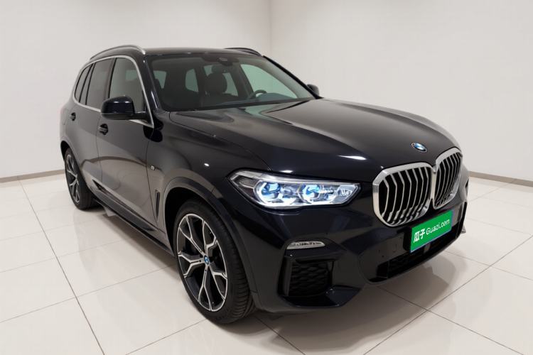 Used BMW X5 2021 xDrive40i Luxury Model with M Sport Package Exterior 1