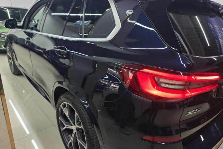 Used BMW X5 2021 Restyled xDrive40i Luxury Version M Sport Package Exterior 3