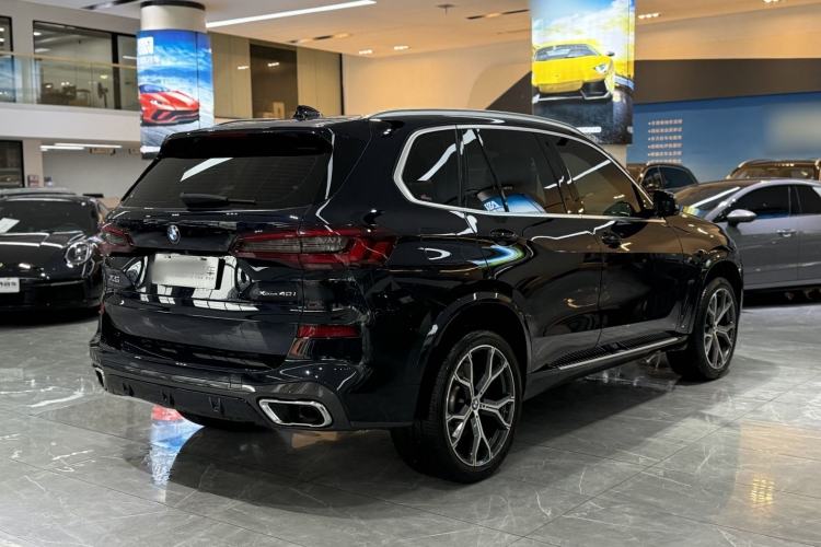 Used BMW X5 2021 xDrive40i Luxury Model with M Sport Package Exterior 5