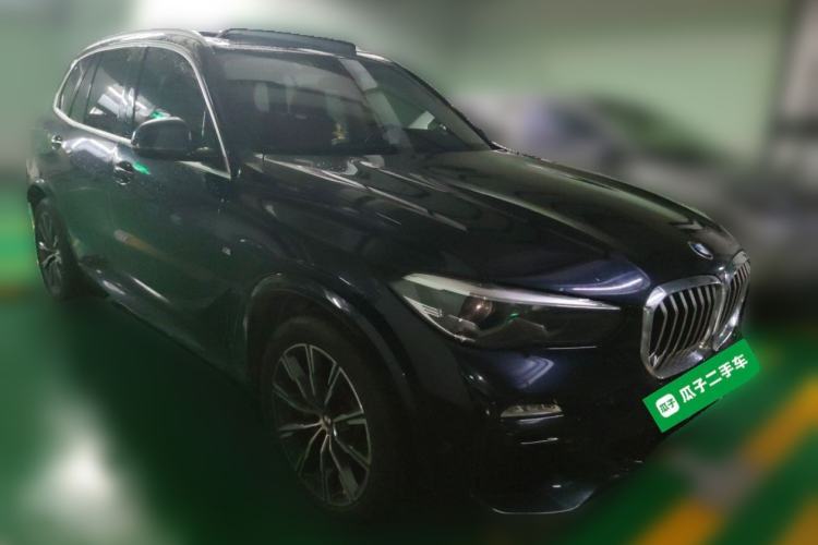 Used BMW X5 2021 Restyled xDrive30i M Sport Package Front Right 45 Deg