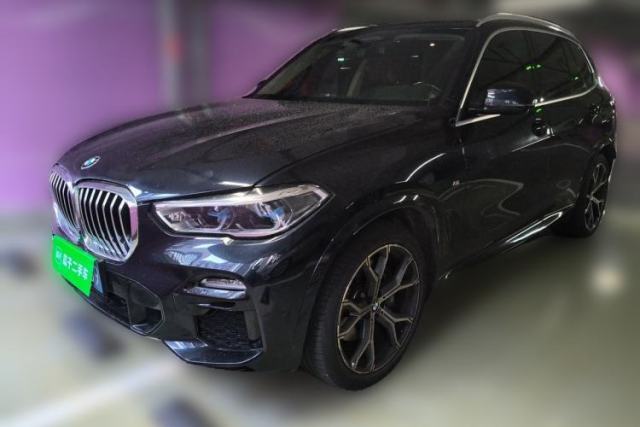 Used BMW X5 2021 xDrive40i Luxury Model with M Sport Package