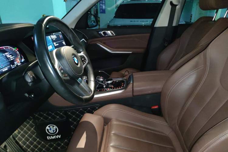 Used BMW X5 2021 Restyled xDrive30i M Sport Package Left Front Seat