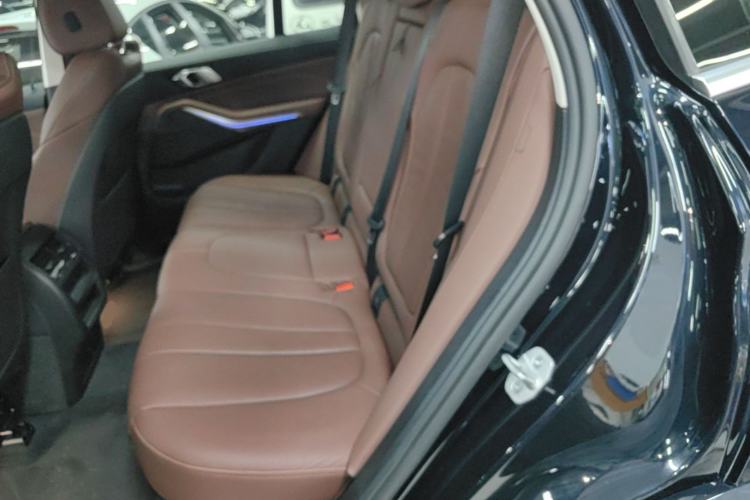 Used BMW X5 2021 xDrive30i M Sport Package Left Rear Seat