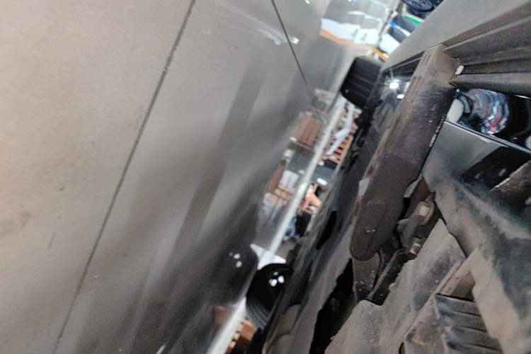 Used BMW X5 2021 xDrive30i M Sport Package Left Side Sill