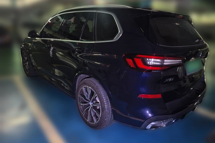 Used BMW X5 2021 xDrive30i M Sport Package Rear Left 45 Deg