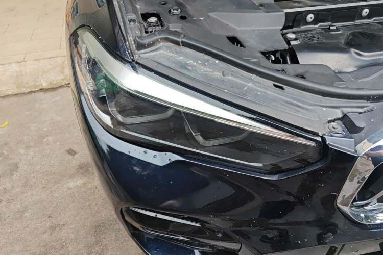 Used BMW X5  Right Front Headlight