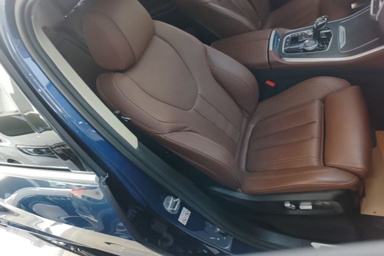 Used BMW X5 2021 xDrive30i M Sport Package Right Front Seat