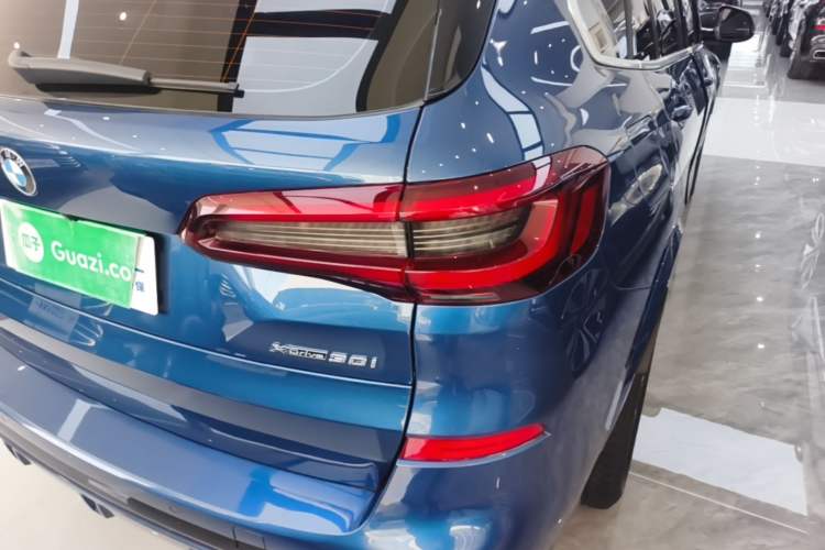 Used BMW X5 2021 xDrive30i M Sport Package Right Rear Taillight