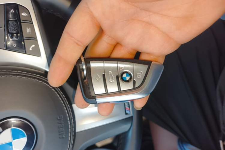 Used BMW X5 2021 xDrive30i M Sport Package Vehicle Key