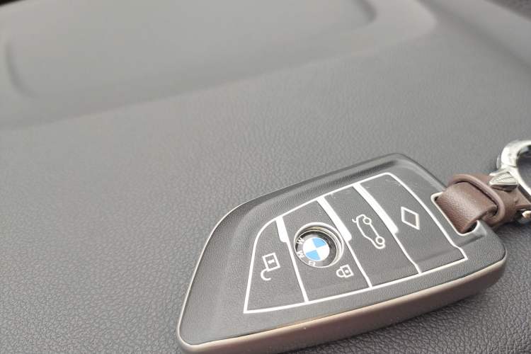 Used BMW X5 2021 xDrive30i M Sport Package Vehicle Key