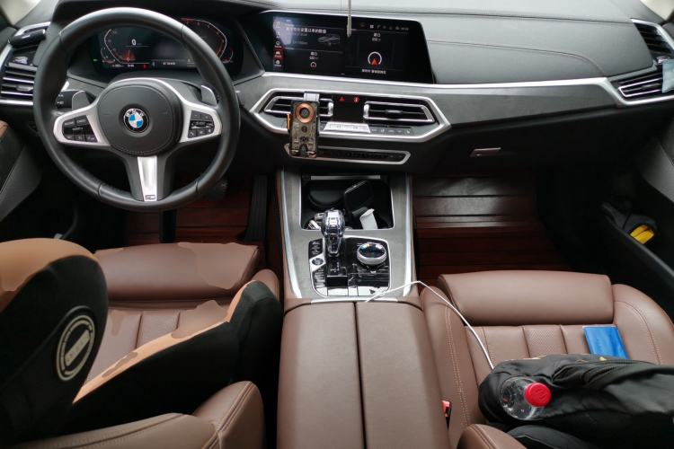 Used BMW X5 2021 xDrive40i M Sport Package Center Console