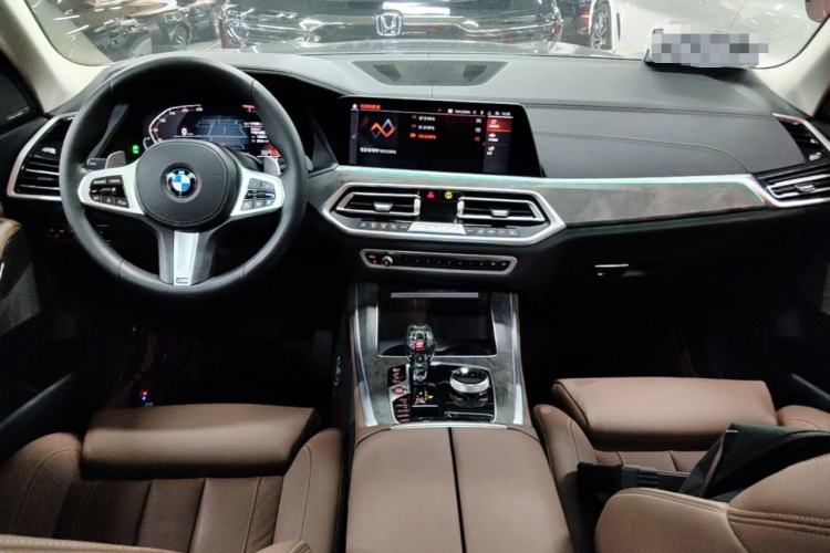 Used BMW X5 2021 xDrive40i M Sport Package Center Console