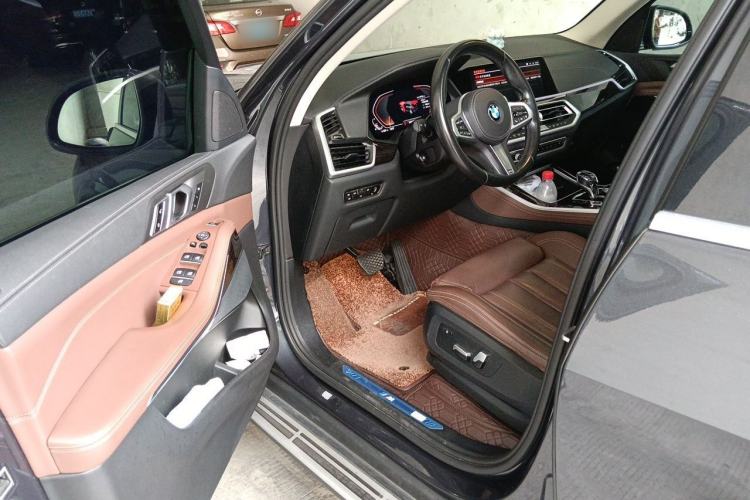Used BMW X5 2021 xDrive30i M Sport Package Driver Seat
