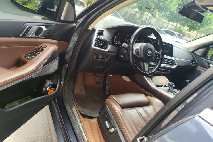 Used BMW X5 2021 xDrive30i M Sport Package Driver Seat