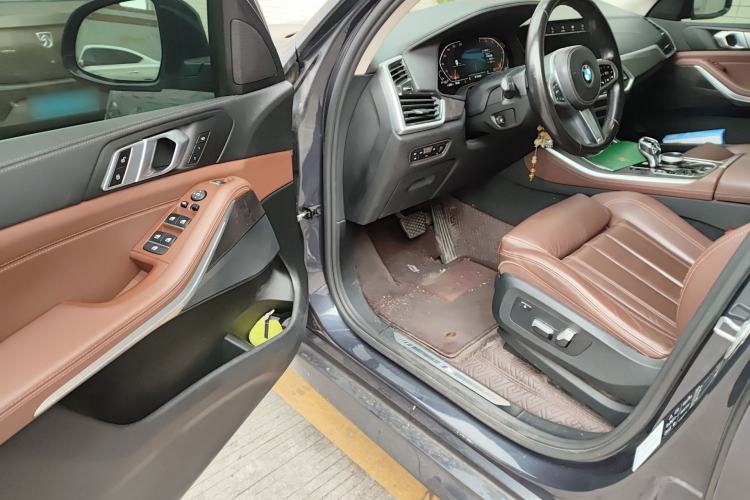 Used BMW X5 2021 xDrive30i M Sport Package Driver Seat
