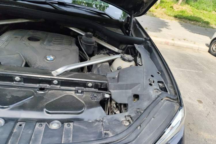 Used BMW X5 2021 xDrive30i M Sport Package Engine Bay Left