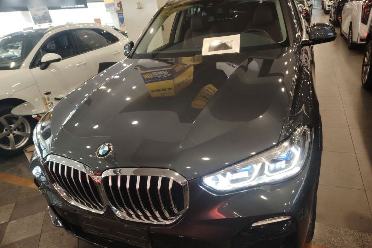 Used BMW X5 2021 Restyled xDrive40i M Sport Package Front