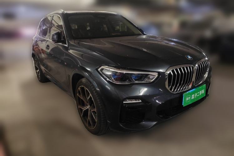 Used BMW X5 2021 Restyled xDrive40i Luxury Version M Sport Package Front Right 45 Deg