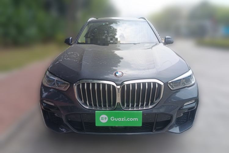 Used BMW X5 2021 xDrive40i Luxury Model with M Sport Package Front