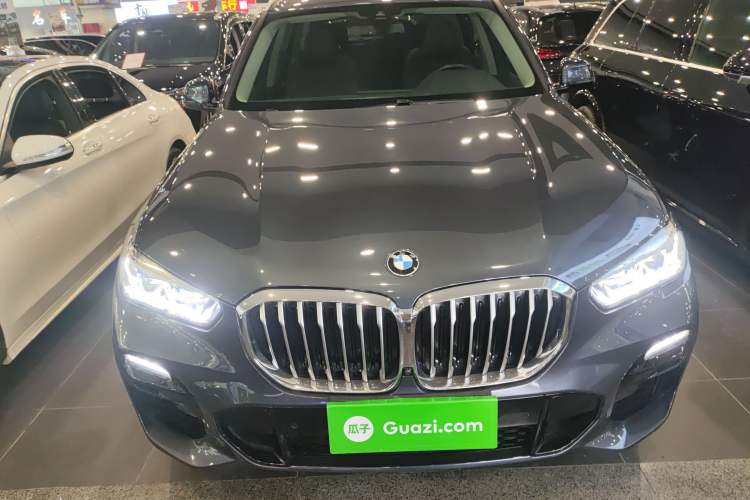 Used BMW X5 2021 Restyled xDrive40i M Sport Package Front