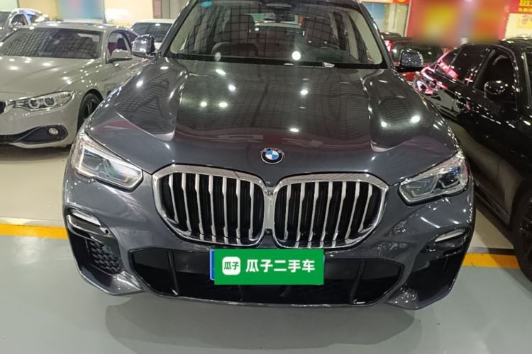 Used BMW X5 2021 xDrive40i Luxury Model with M Sport Package Front