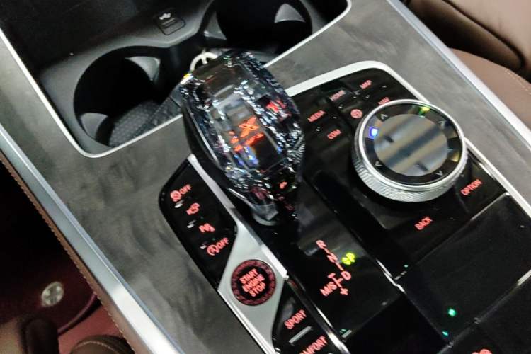 Used BMW X5 2021 xDrive40i M Sport Package Gear Lever