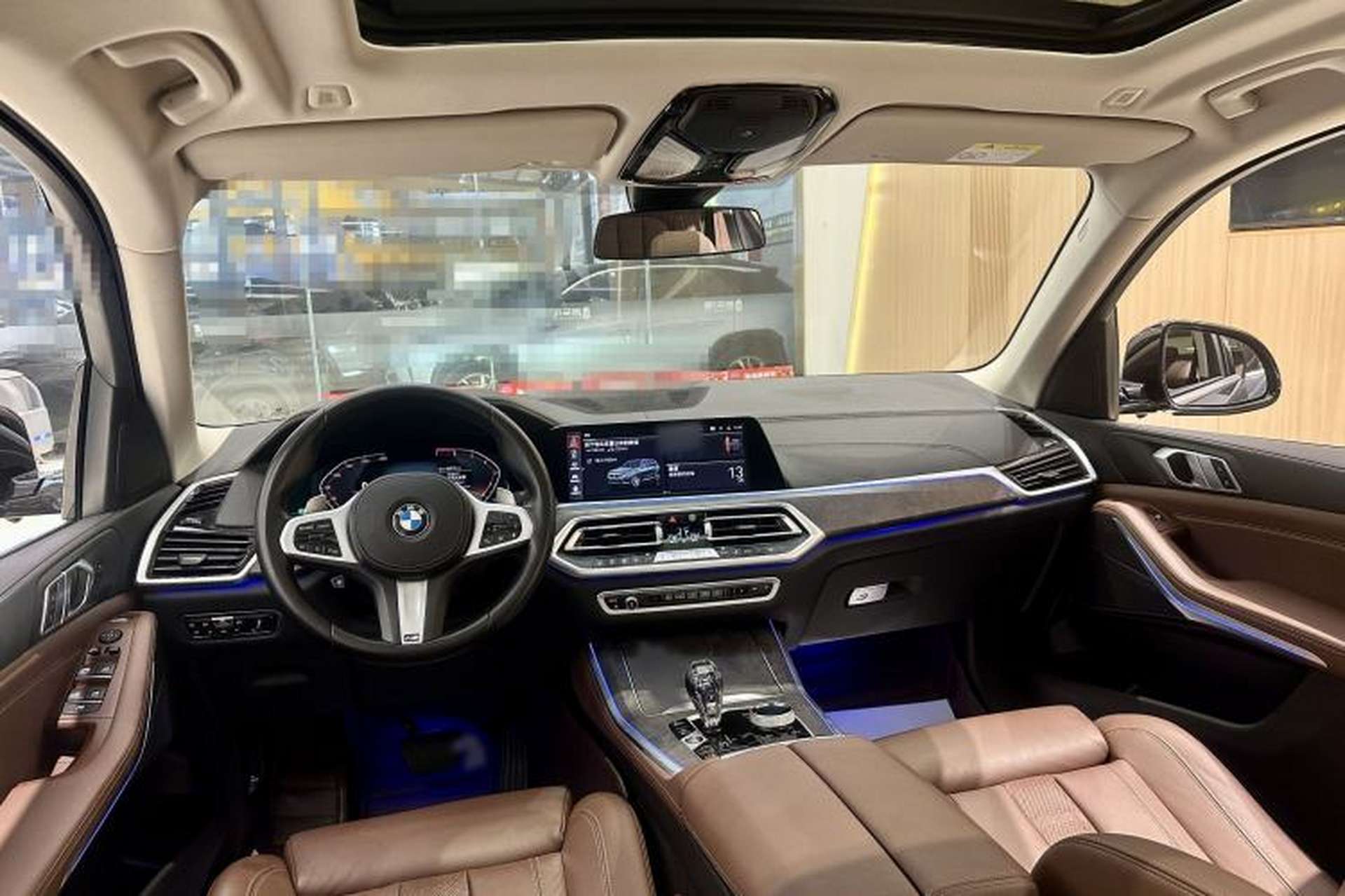 Used BMW X5 2021 xDrive30i M Sport Package Interior 1