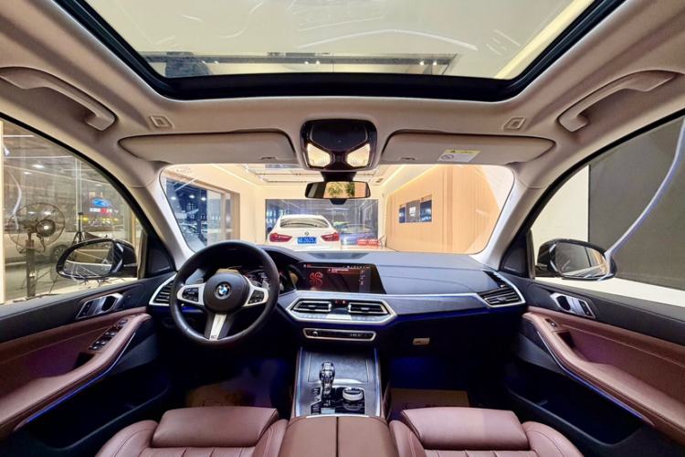 Used BMW X5 2021 Restyled xDrive40i M Sport Package Interior 1