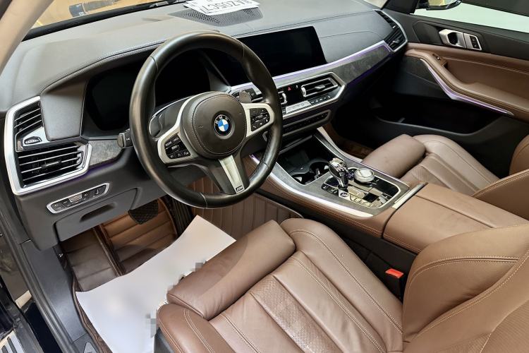 Used BMW X5 2021 xDrive30i M Sport Package Interior 11