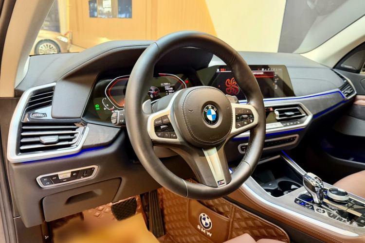Used BMW X5 2021 Restyled xDrive40i M Sport Package Interior 2