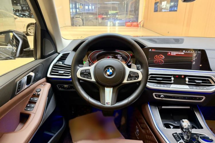 Used BMW X5 2021 Restyled xDrive40i M Sport Package Interior 3