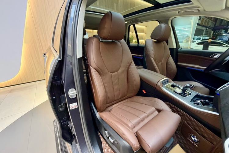 Used BMW X5 2021 Restyled xDrive40i M Sport Package Interior 6