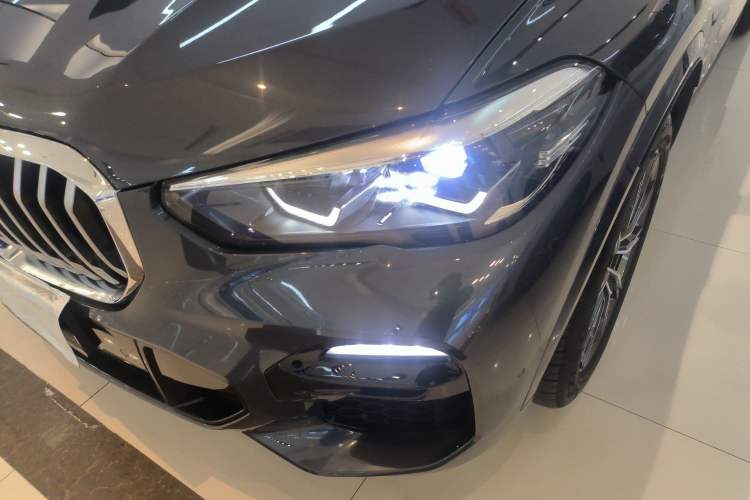 Used BMW X5 2021 xDrive30i M Sport Package Left Front Headlight