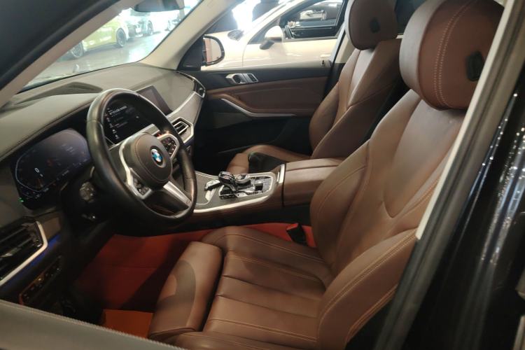 Used BMW X5 2021 Restyled xDrive40i M Sport Package Left Front Seat