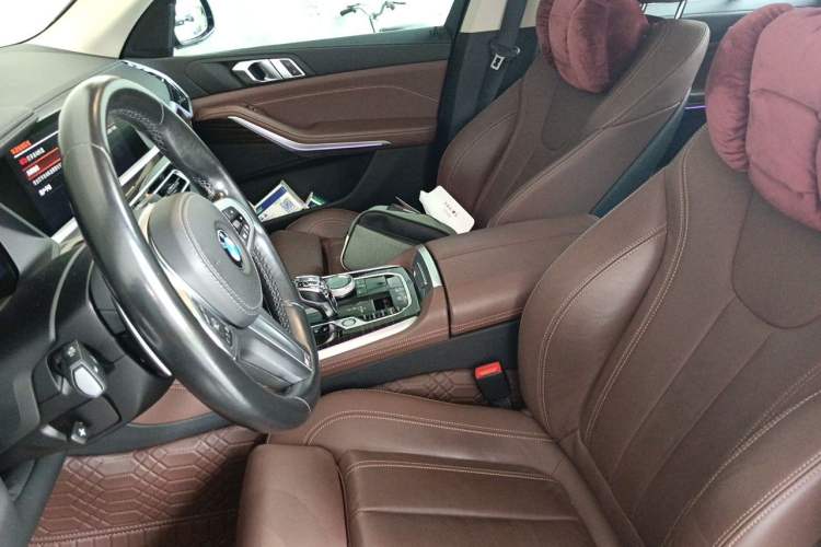 Used BMW X5 2021 xDrive30i M Sport Package Left Front Seat