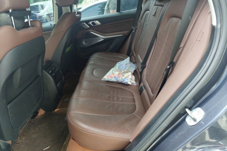 Used BMW X5 2021 xDrive30i M Sport Package Left Rear Seat
