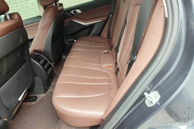 Used BMW X5 2021 xDrive30i M Sport Package Left Rear Seat