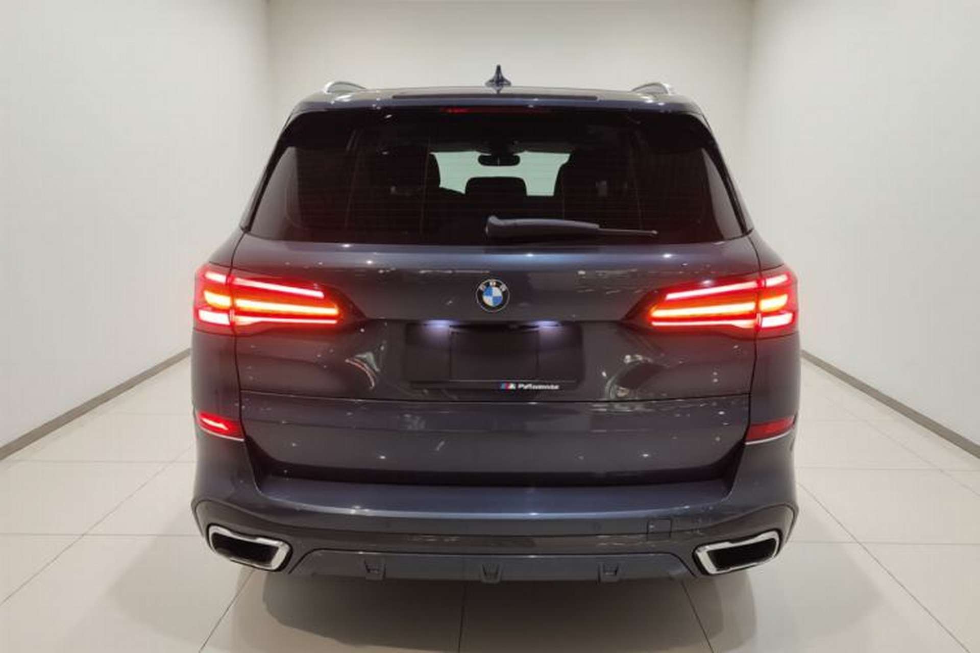 Used BMW X5 2021 xDrive30i M Sport Package Rear