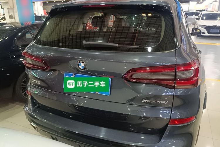 Used BMW X5 2021 xDrive40i Luxury Model with M Sport Package Rear