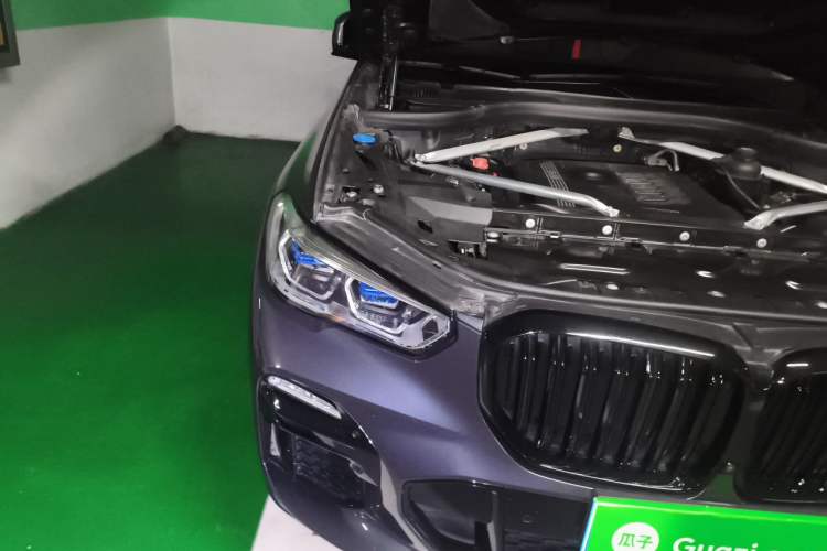 Used BMW X5 2021 xDrive40i M Sport Package Right Front Headlight
