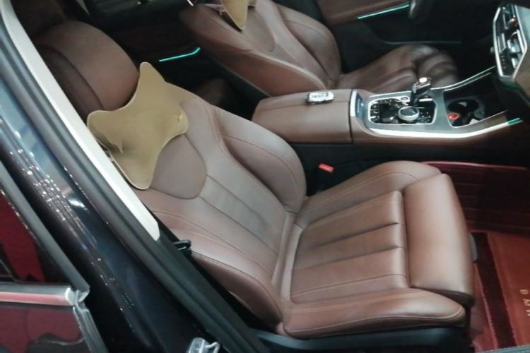 Used BMW X5 2021 xDrive30i M Sport Package Right Front Seat