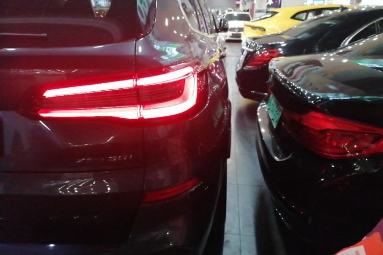 Used BMW X5 2021 xDrive30i M Sport Package Right Rear Taillight