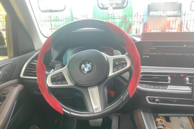 Used BMW X5 2021 xDrive30i M Sport Package Steering Wheel